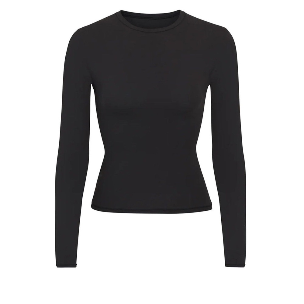 SKIMS Fits Everybody Long Sleeve T-Shirt (size M)
